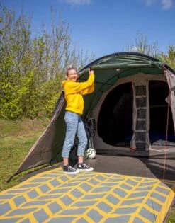 Easy Camp Galaxy 400 Rustic Green Tunneltent - 4 Personen 13 Easy Camp Galaxy 400 Rustic Green Tunneltent - 4 Personen -Kampeeruitrusting 1148 900 mg 9171