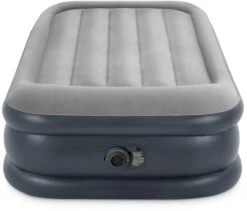 Intex Deluxe Pillow Rest Raised Luchtbed - Eenpersoons - Ingebouwde Elektrische Pomp 10 Intex Deluxe Pillow Rest Raised Luchtbed - Eenpersoons - Ingebouwde Elektrische Pomp -Kampeeruitrusting 1320 1900 64132 prd2 2023 300