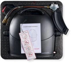 NomadiQ Draagbare Gasbarbecue - Zwart 13 NomadiQ Draagbare Gasbarbecue - Zwart -Kampeeruitrusting 1900 1900 c2vydmljzt1pbwfnzxmmc3jjpwh0dhbzjtnbjtjgjtjgd3d3lm5vbwfkaxfiyneuy29tjtjgd3aty29udgvudcuyrnvwbg9hzhmlmkyymdiwjtjgmdclmkzub21hzglrlwjics1ib3gtb3blbi0xlmpwzyzjywn