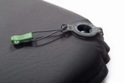 Exped SIM Comfort Duo 5 Zelfopblazende Slaapmat -Kampeeruitrusting 6183 sim comfort valve in close 5472x3648