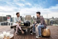 CADAC Citi Chef 40 Gasbarbecue - Groen 19 CADAC Citi Chef 40 Gasbarbecue - Groen -Kampeeruitrusting 801 1200 citi chef 40 lifestyle klein