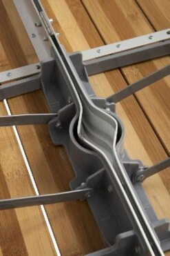 Bo-Camp 136 X 85 Inklapbare Picknicktafel - Bamboe 16 Bo-Camp 136 X 85 Inklapbare Picknicktafel - Bamboe -Kampeeruitrusting 900 600 1404800 11