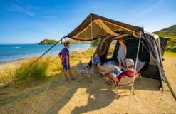 Zempire Aero TL Pro Opblaasbare Tent - 5 Persoons -Kampeeruitrusting zempire aero tl pro opblaasbare tent 13 1