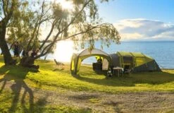 Zempire Evo TM V2 Opblaasbare Tent - 4 Persoons -Kampeeruitrusting zempire evo tm v2 opblaasbare tent 19